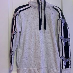 PINK hoodie. never worn